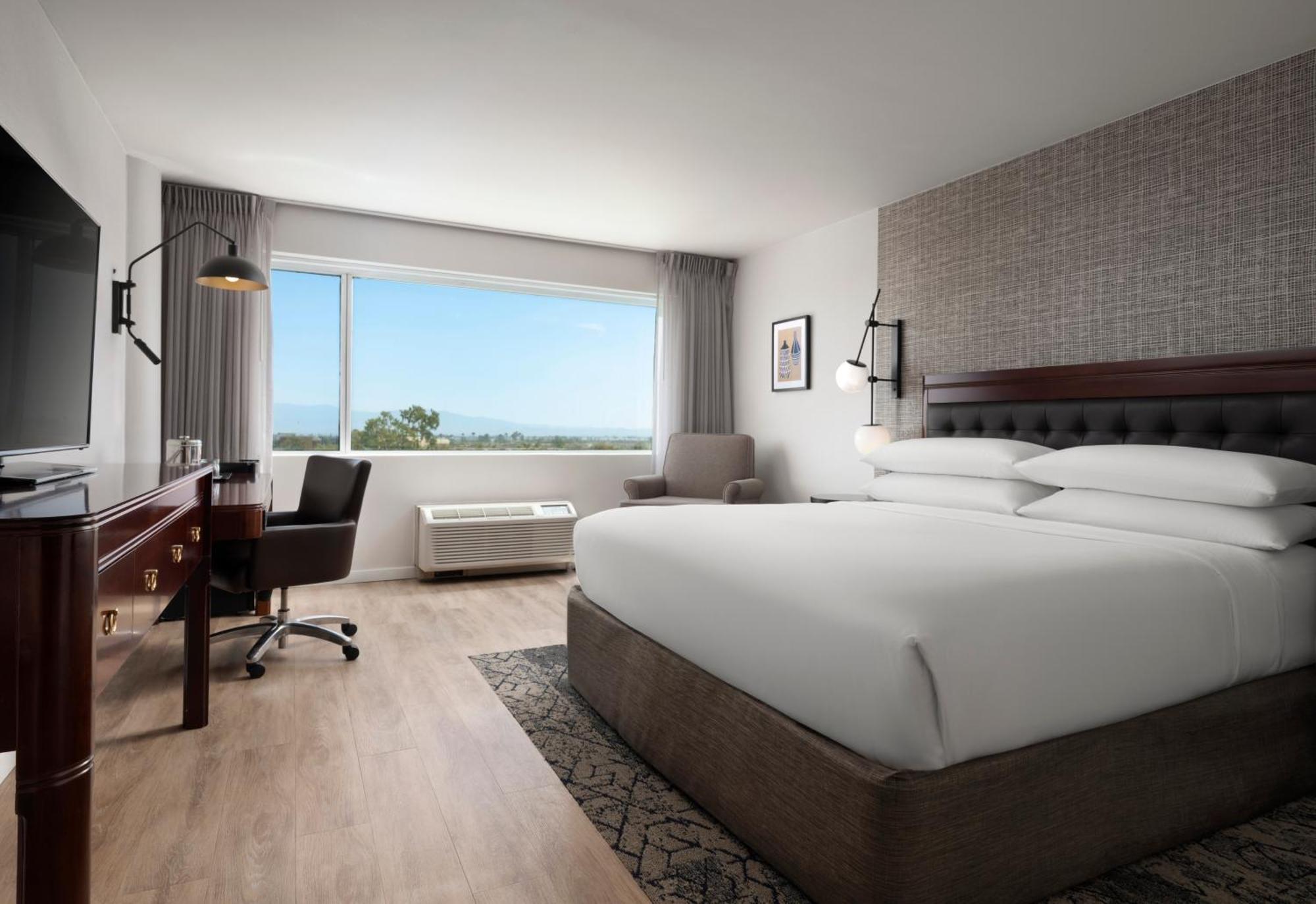 Sheraton Ontario Airport Hotel Dış mekan fotoğraf