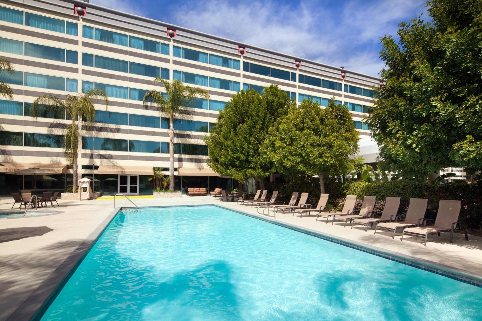 Sheraton Ontario Airport Hotel Dış mekan fotoğraf
