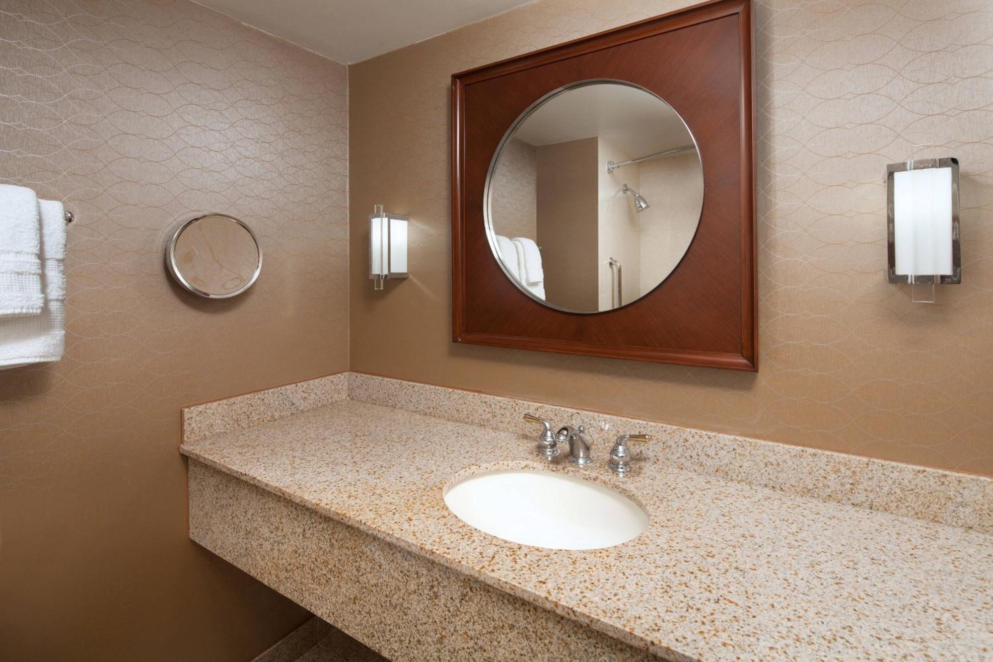 Sheraton Ontario Airport Hotel Dış mekan fotoğraf